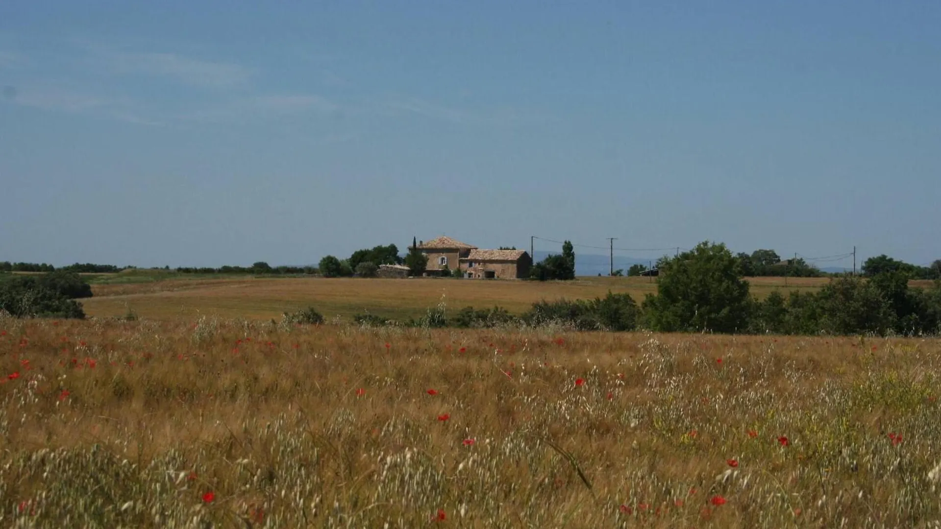 Farmhouse In Clos De La Tuilerie Valensole Holiday home