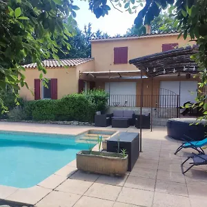 Studio 25m2 Avec Piscine Et Spa, Proche Iter Et Cadarache Séjour chez l'habitant